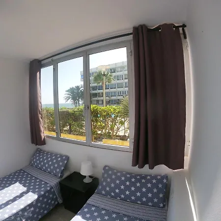 Moderno Apartamento Primera Linea De Mar Апартаменты *