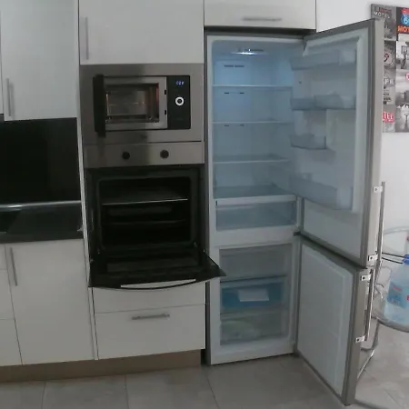 Moderno Apartamento Primera Linea De Mar Апартаменты *